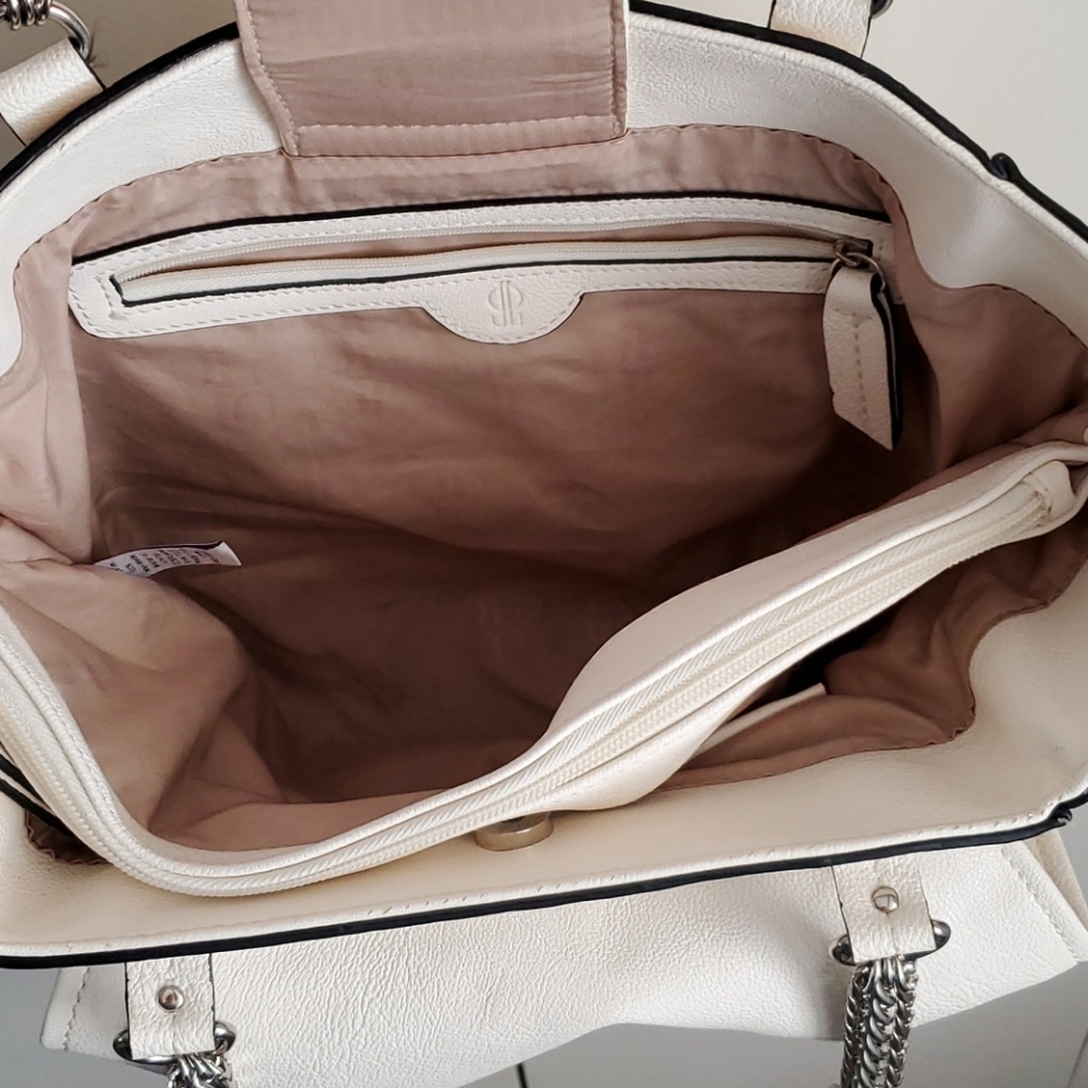 Purse - Picture 5 of 14